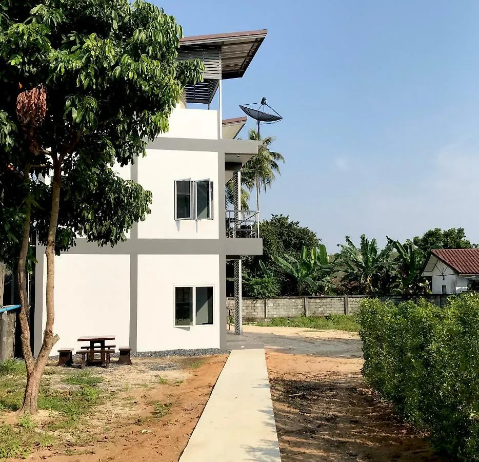 아파트 Airport Pearl Residence Nai Yang Beach